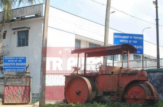 Contractors’ suffering continued amidst the festivity: Departments not cleared bills even during the festive seasons: Created much problem for the wage labourers and contractual workers Contractors’ suffering continued amidst the festivity: Departments not cleared bills even during the festive seasons: Created much problem for the wage labourers and contractual workers